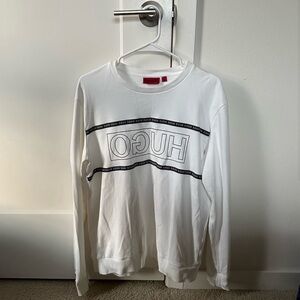 HUGO BOSS Dicago 193 Reverse-Logo Graphic Sweatshirt